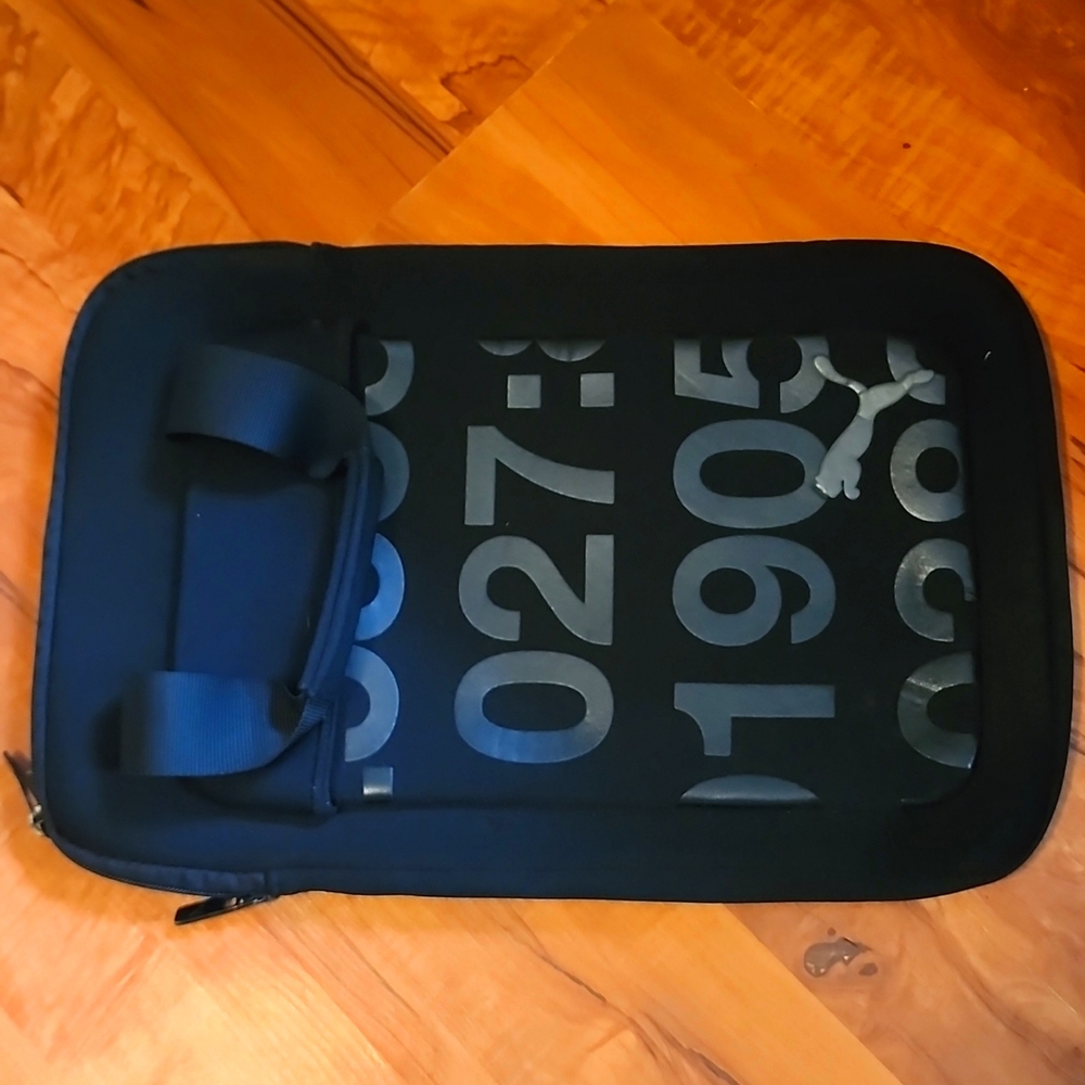 Puma neoprene tablet carrying bag